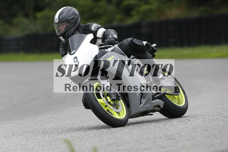 /Archiv-2025/37 28.07.2025 Dunlop Ride und Test Day ADR/Einsteiger gruen/9